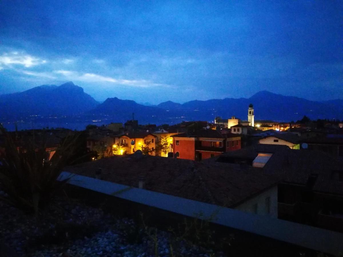 Suite Laura - Torri Del Benaco Luaran gambar
